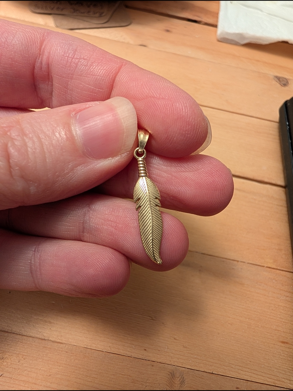 Real 10k Yellow Gold Feather Pendant, New, Stamped, Pretty And Dainty!